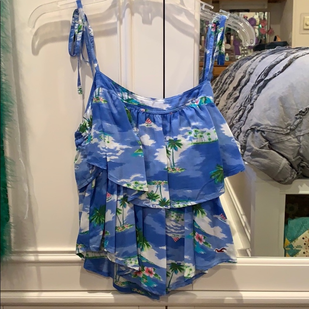Hollister Hawaiian Tie Tank